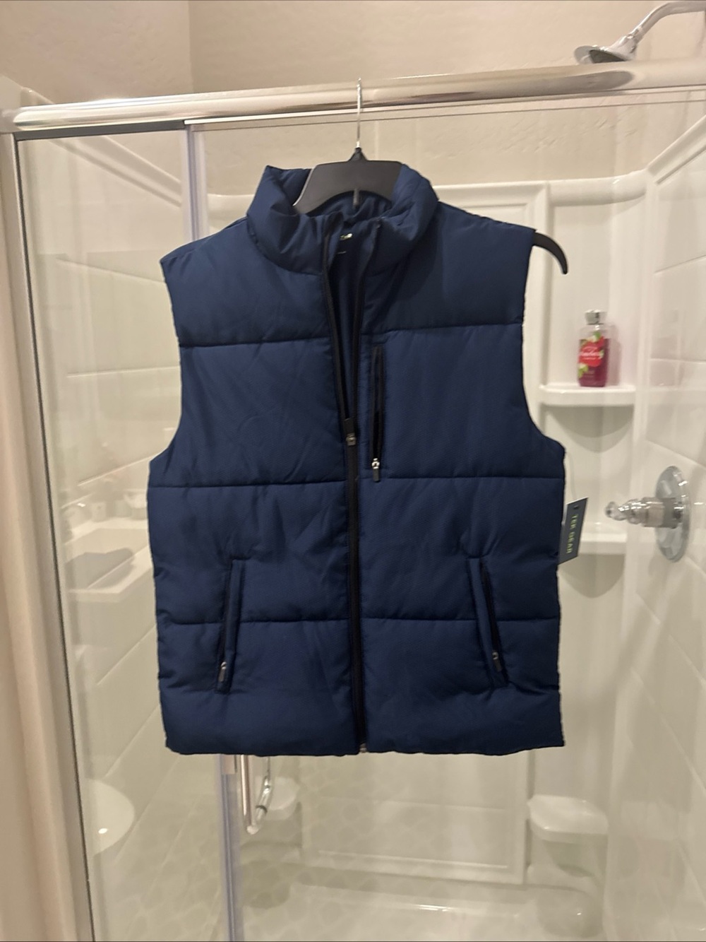 Men's Navy Quilted Puffer Vest - Lightweight Warmth